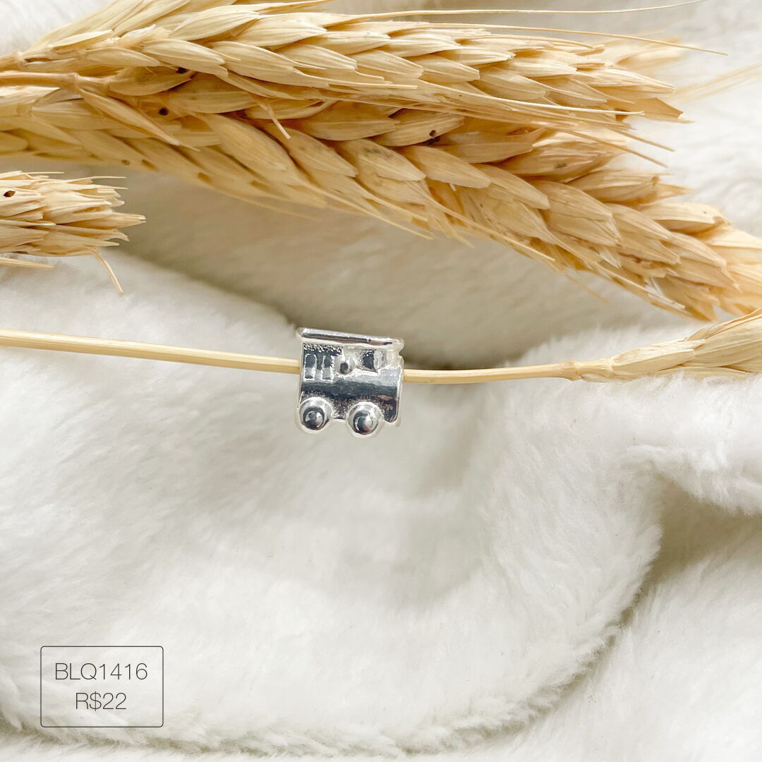 Berloque Trem Passador Liso Prateado